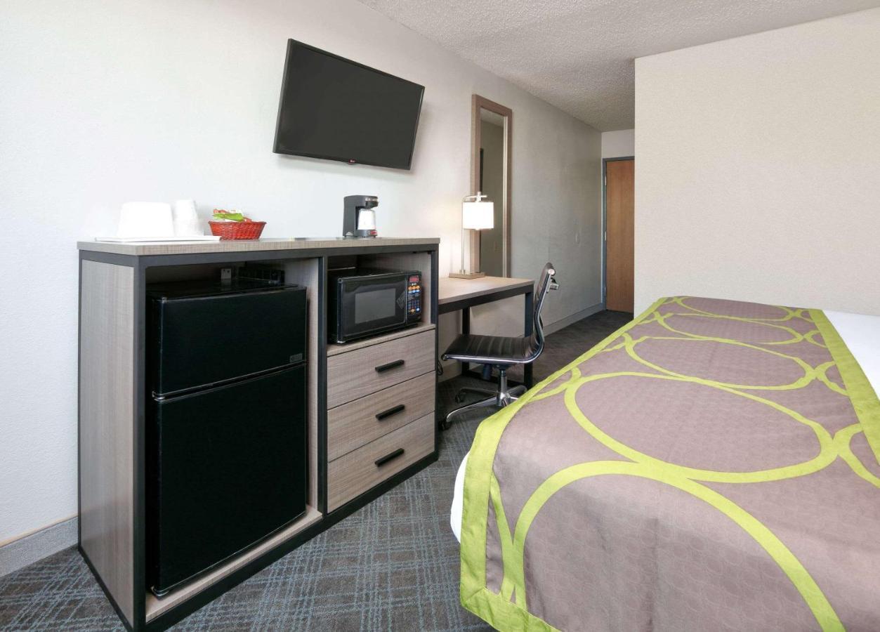Hotel Super 8 By Wyndham Amarillo Extérieur photo
