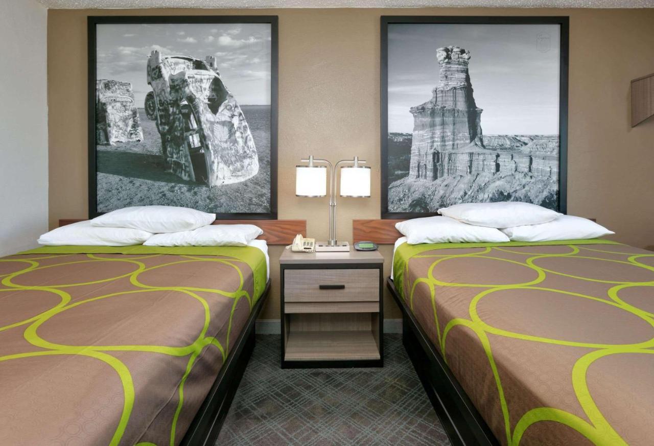 Hotel Super 8 By Wyndham Amarillo Extérieur photo