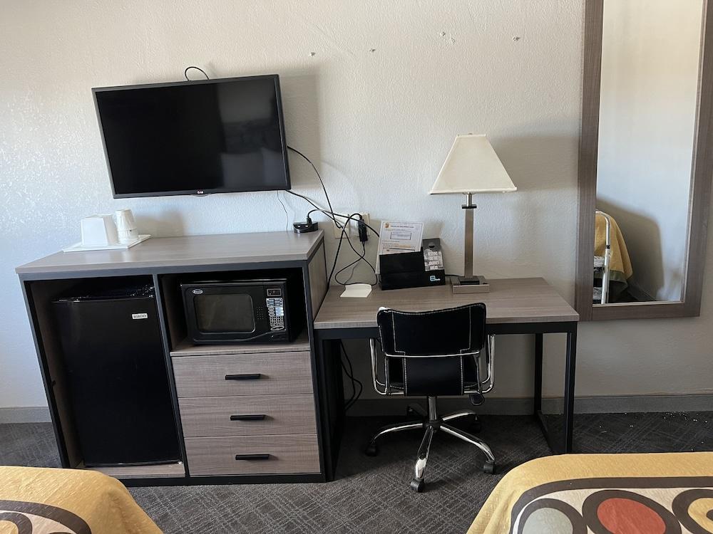 Hotel Super 8 By Wyndham Amarillo Extérieur photo
